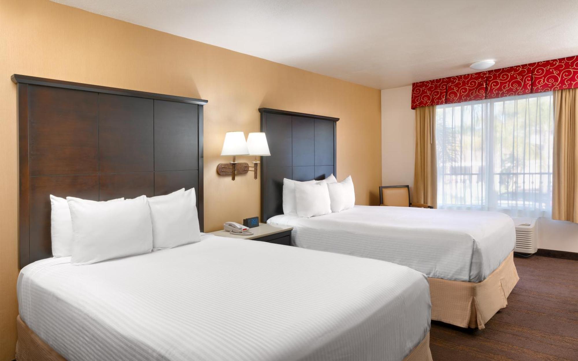 Cortona Inn And Suites Anaheim Resort Exteriör bild