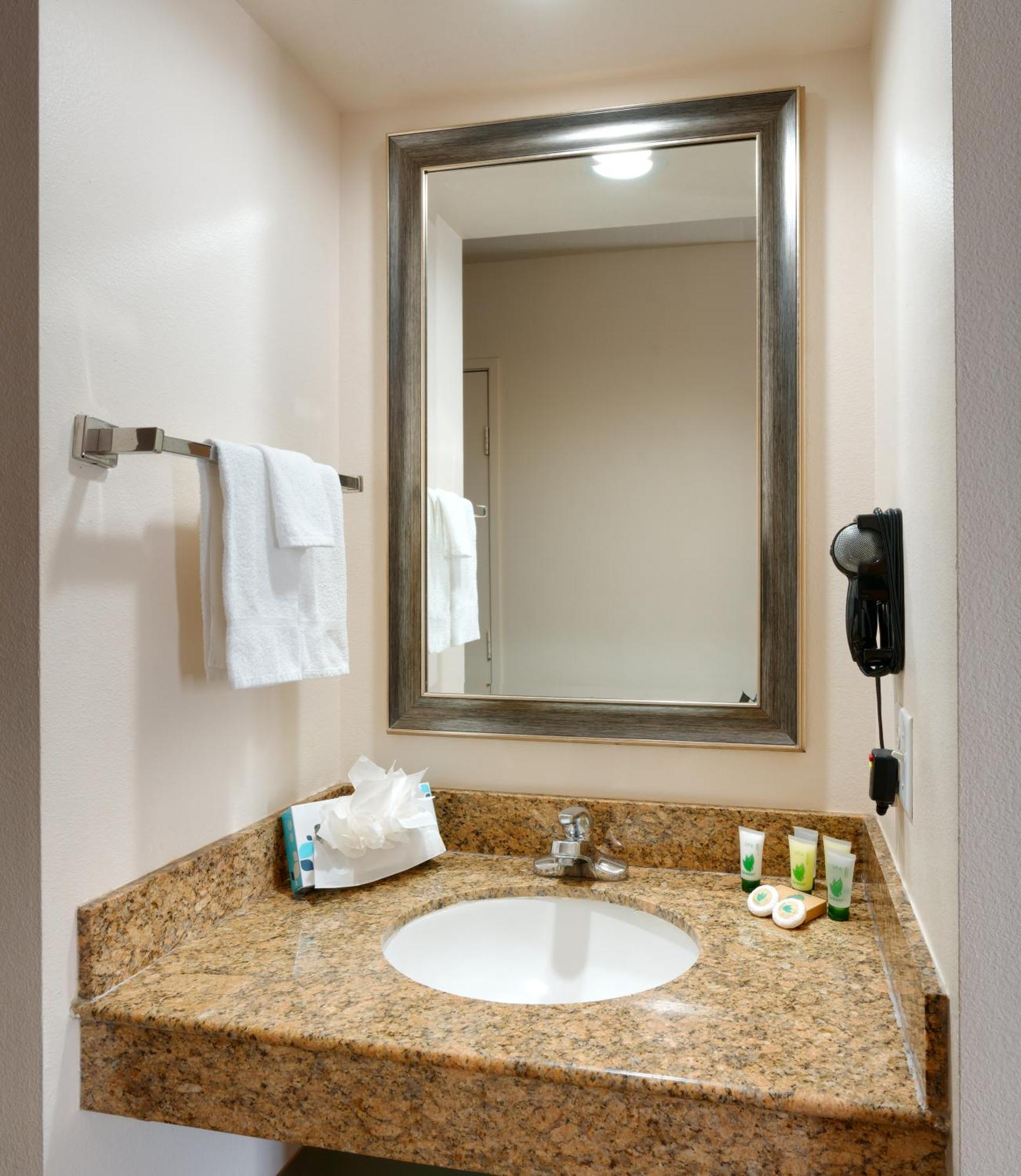 Cortona Inn And Suites Anaheim Resort Exteriör bild